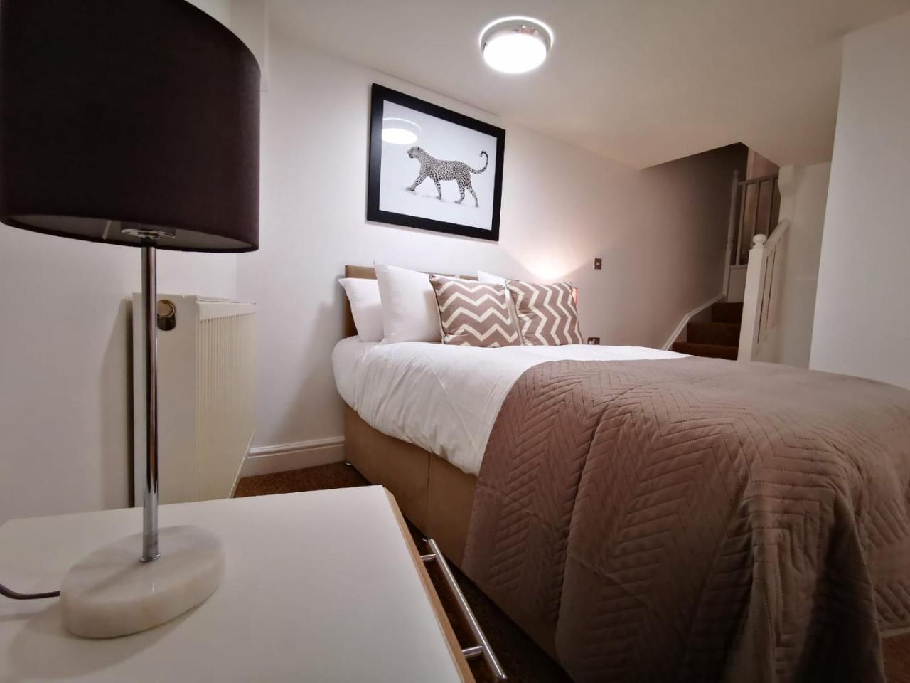 Capital Host- Apartments Euston London Eksteriør bilde